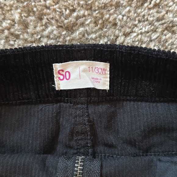 Velvet black skirt - Picture 3 of 6